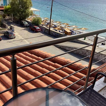 Thassa Beach Apartment No6 Leonídion Екстериор снимка